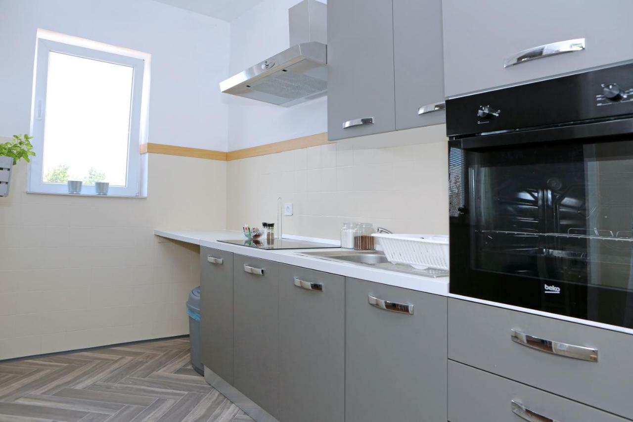 Apartman Charlie Vrsi Exterior foto